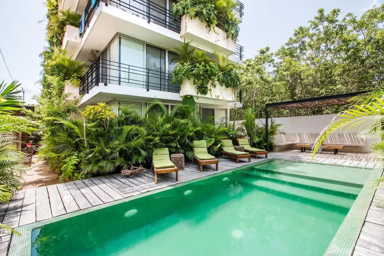 Laid Back In Tropical Vibe Apt Private Pools kontakt